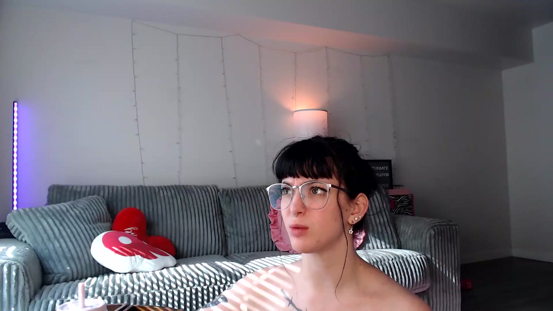 Gallery image thumbnail from Lucyluvs's myfreecams stream on, 05/29/2025, 24:41 image 7 of 20