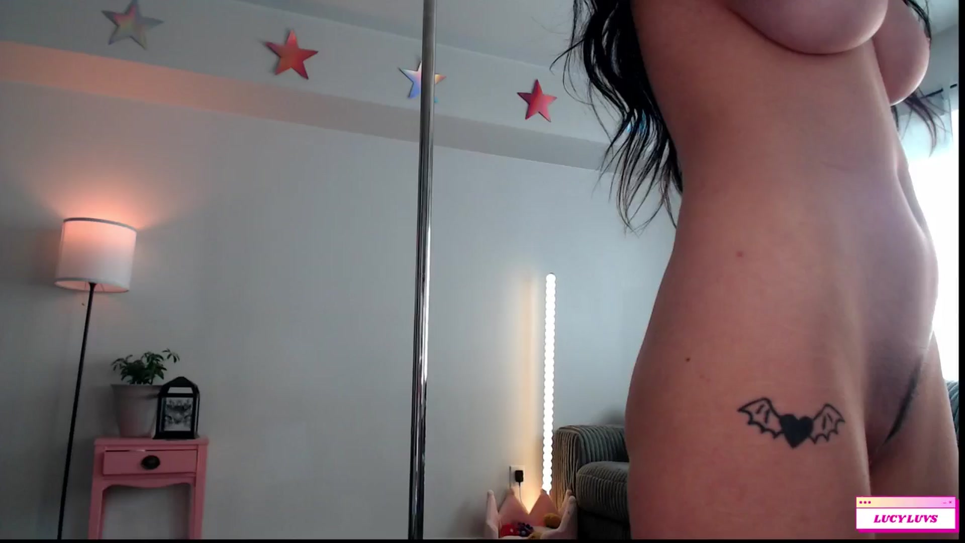 Gallery image thumbnail from Lucyluvs's myfreecams stream on, 10/16/2025, 24:36 image 10 of 20