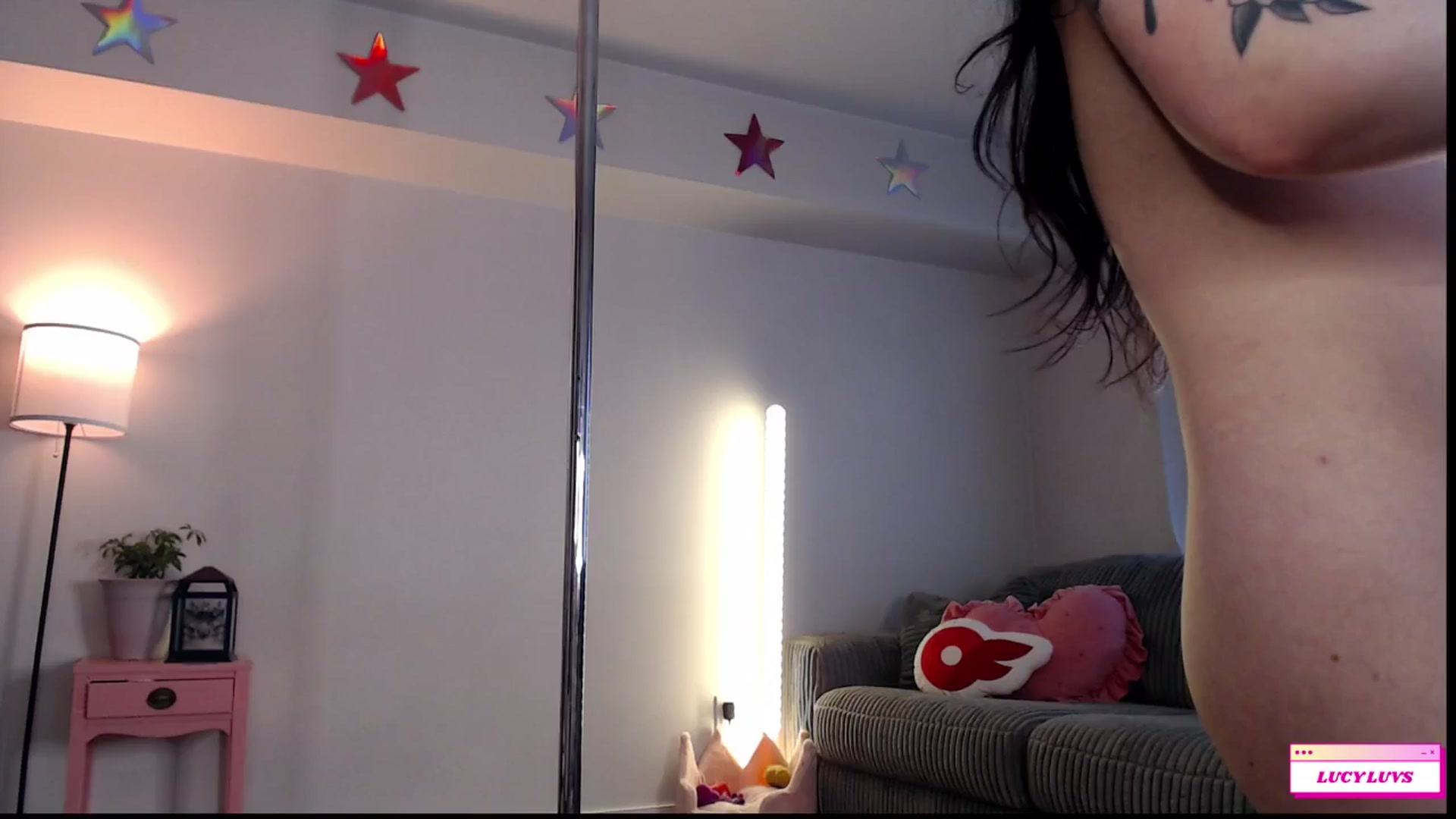 Gallery image thumbnail from Lucyluvs's myfreecams stream on, 10/16/2025, 23:51 image 16 of 20