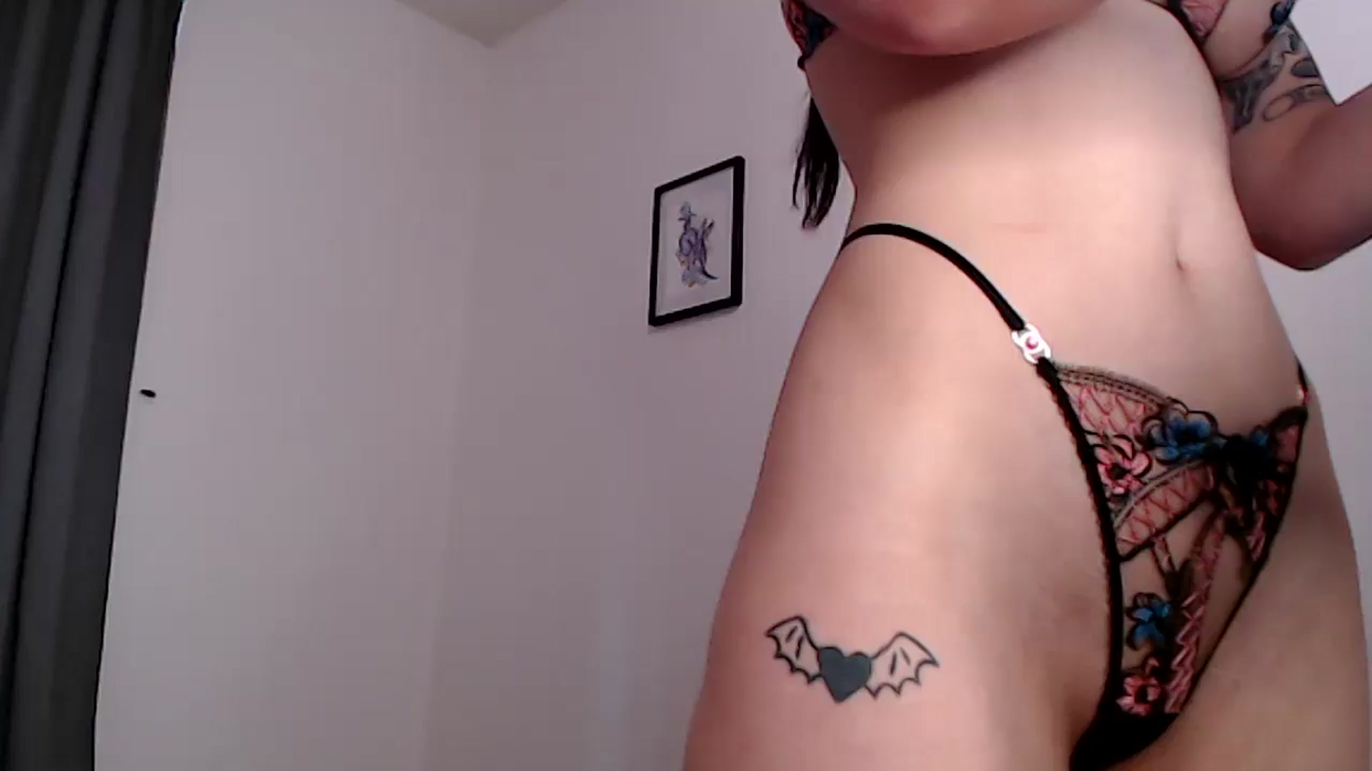 Gallery image thumbnail from Lucyluvs's myfreecams stream on, 12/09/2025, 21:30 image 1 of 20