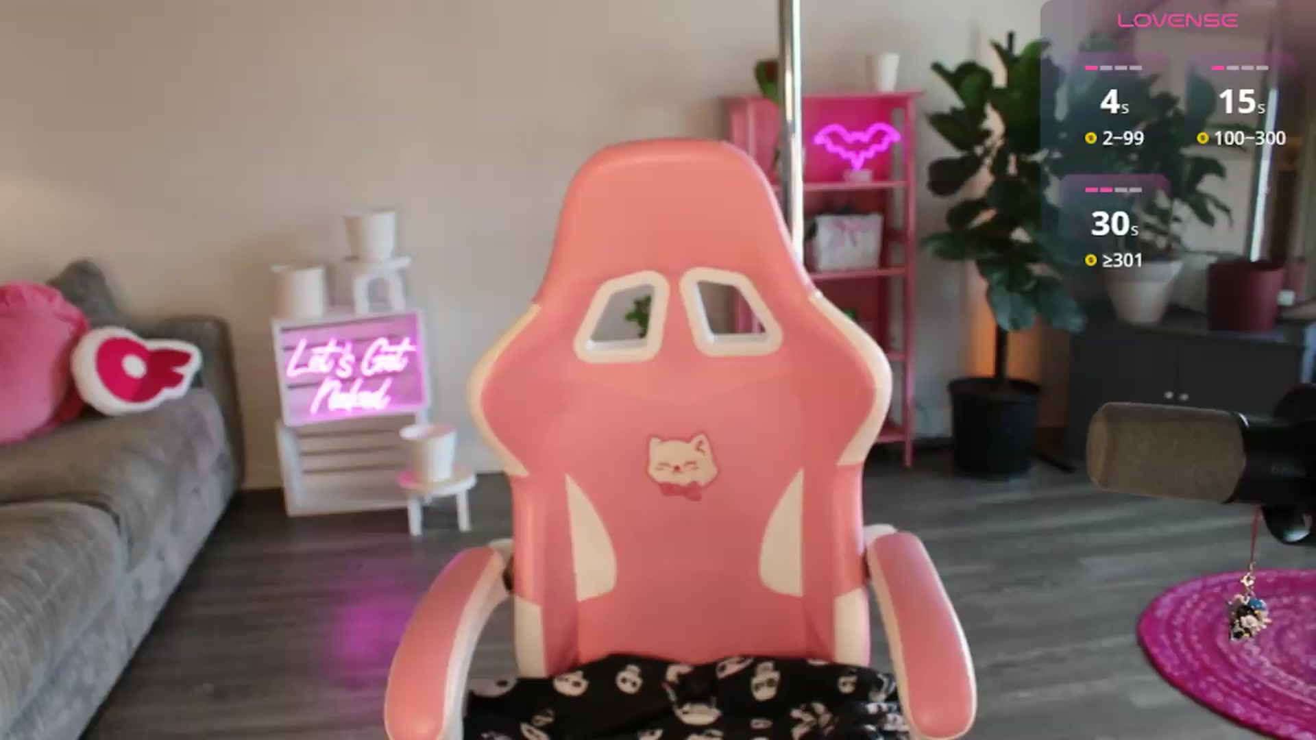 Gallery image thumbnail from Lucyluvs's myfreecams stream on, 05/18/2026, 19:25 image 4 of 20