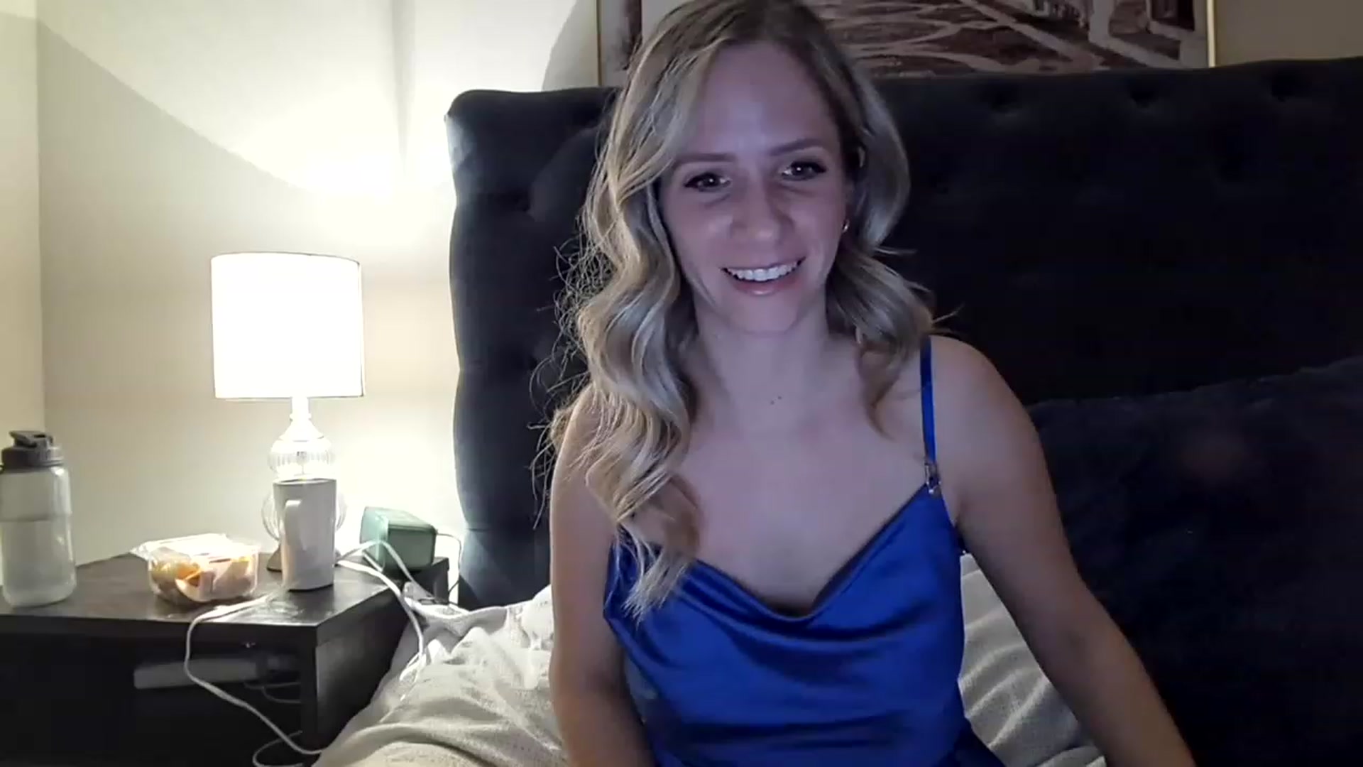 Gallery image thumbnail from Lucylux1's myfreecams stream on, 11/27/2022, 03:57 image 5 of 20