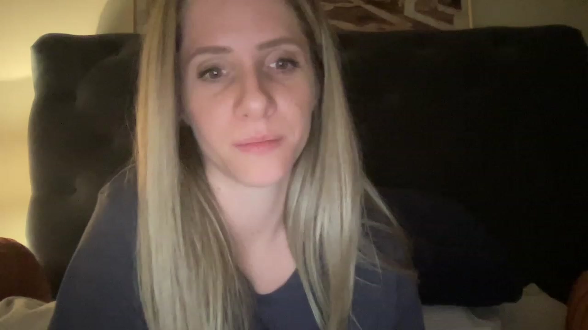 Gallery image thumbnail from Lucylux1's myfreecams stream on, 12/28/2022, 04:26 image 13 of 20