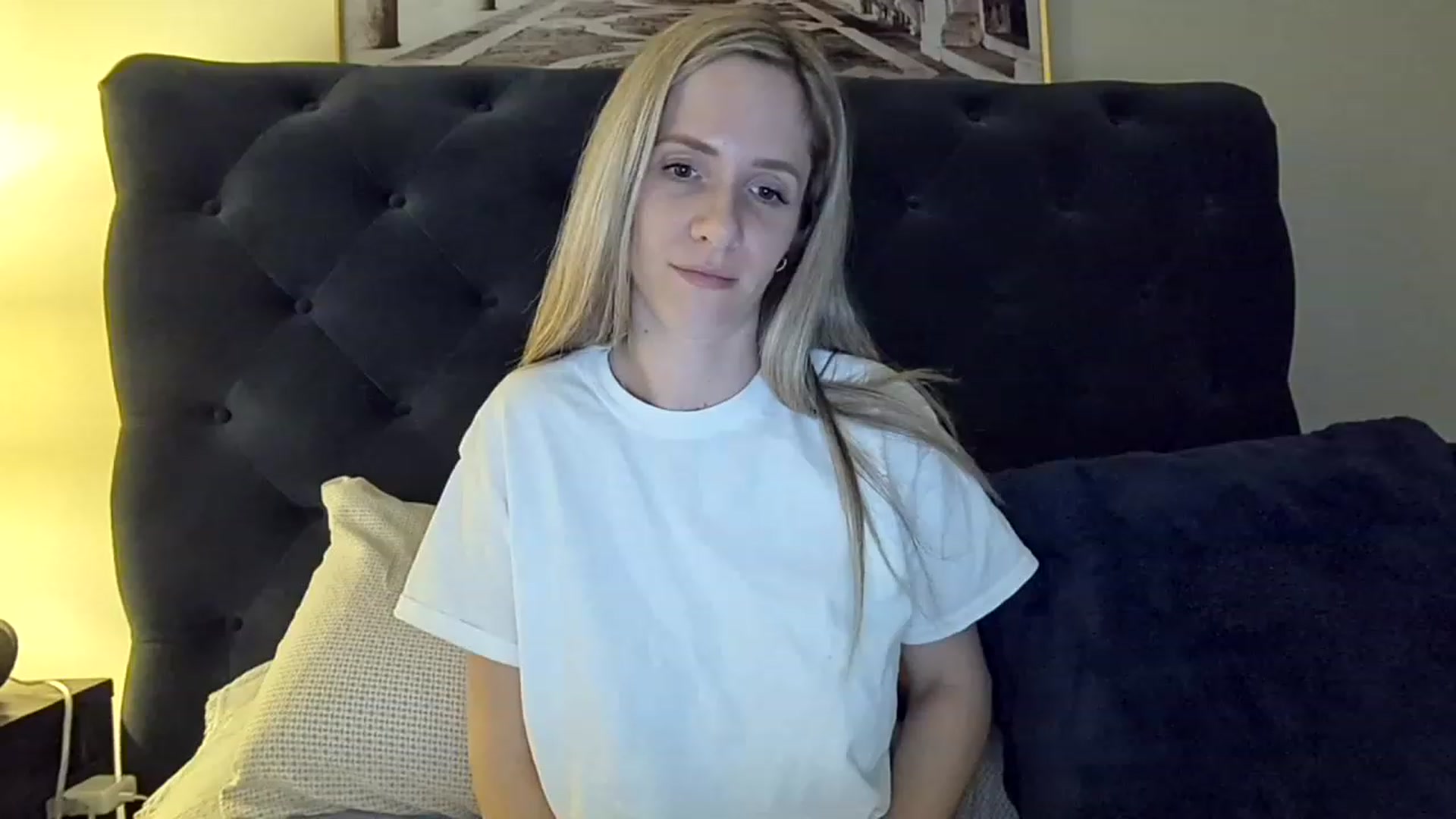 Gallery image thumbnail from Lucylux1's myfreecams stream on, 02/14/2023, 05:17 image 1 of 20