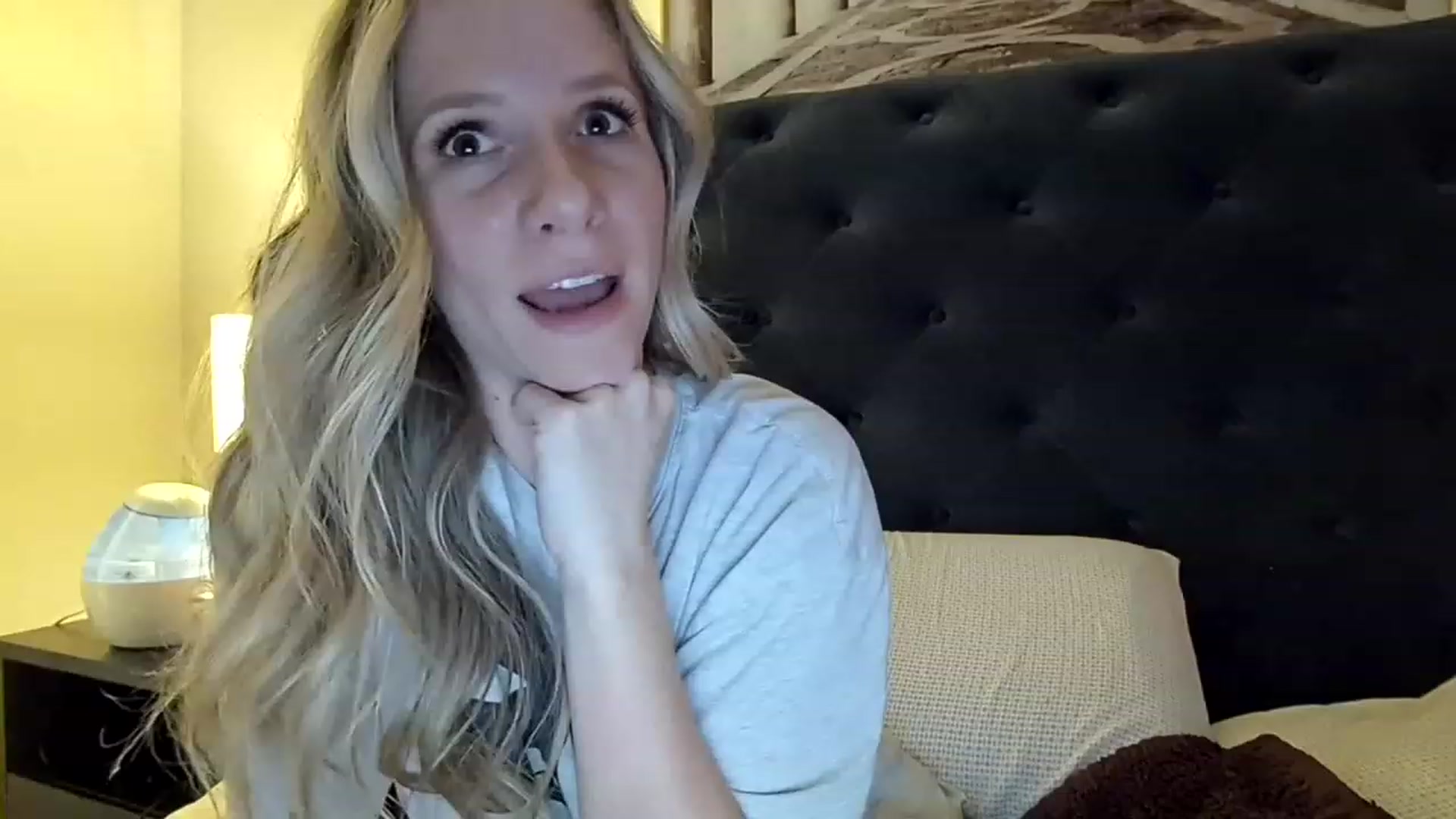 Gallery image thumbnail from Lucylux1's myfreecams stream on, 02/20/2023, 02:45 image 2 of 20