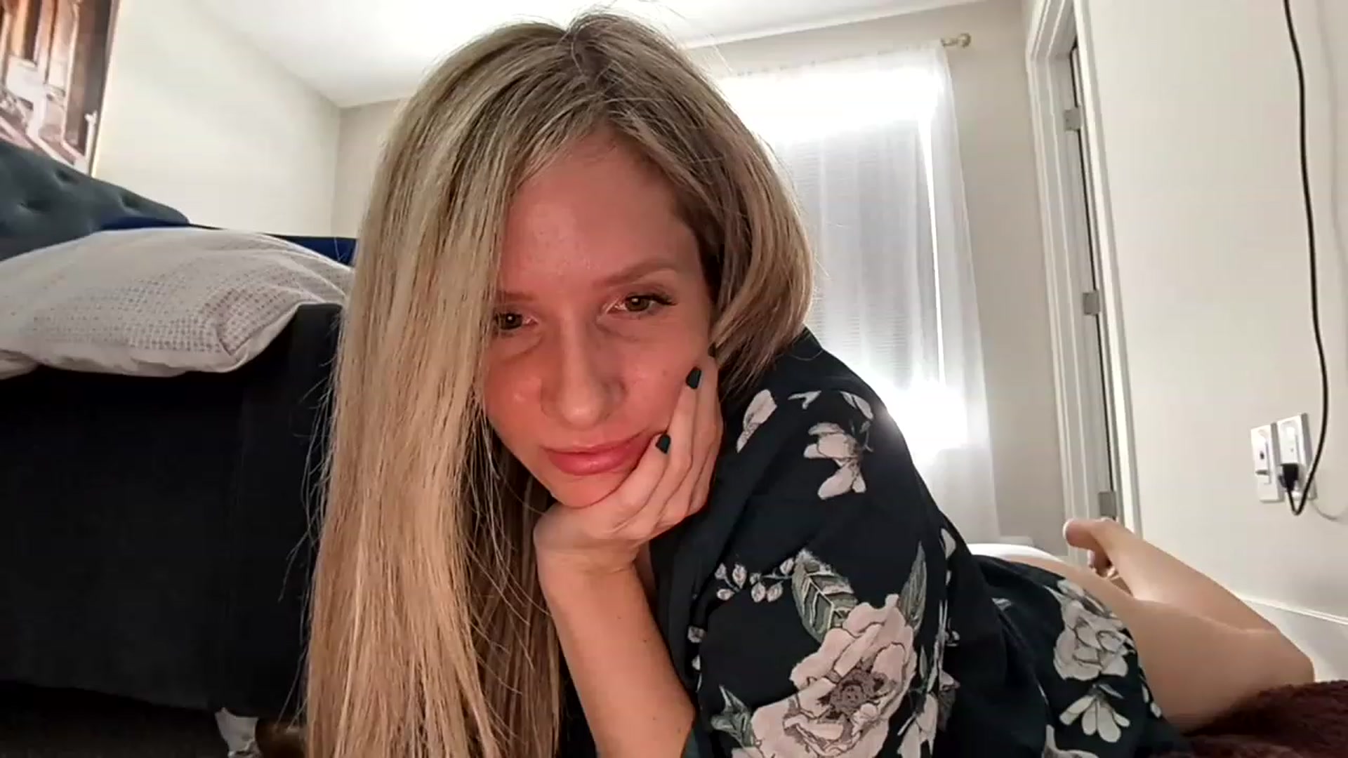 Gallery image thumbnail from Lucylux1's myfreecams stream on, 02/28/2023, 22:01 image 5 of 20