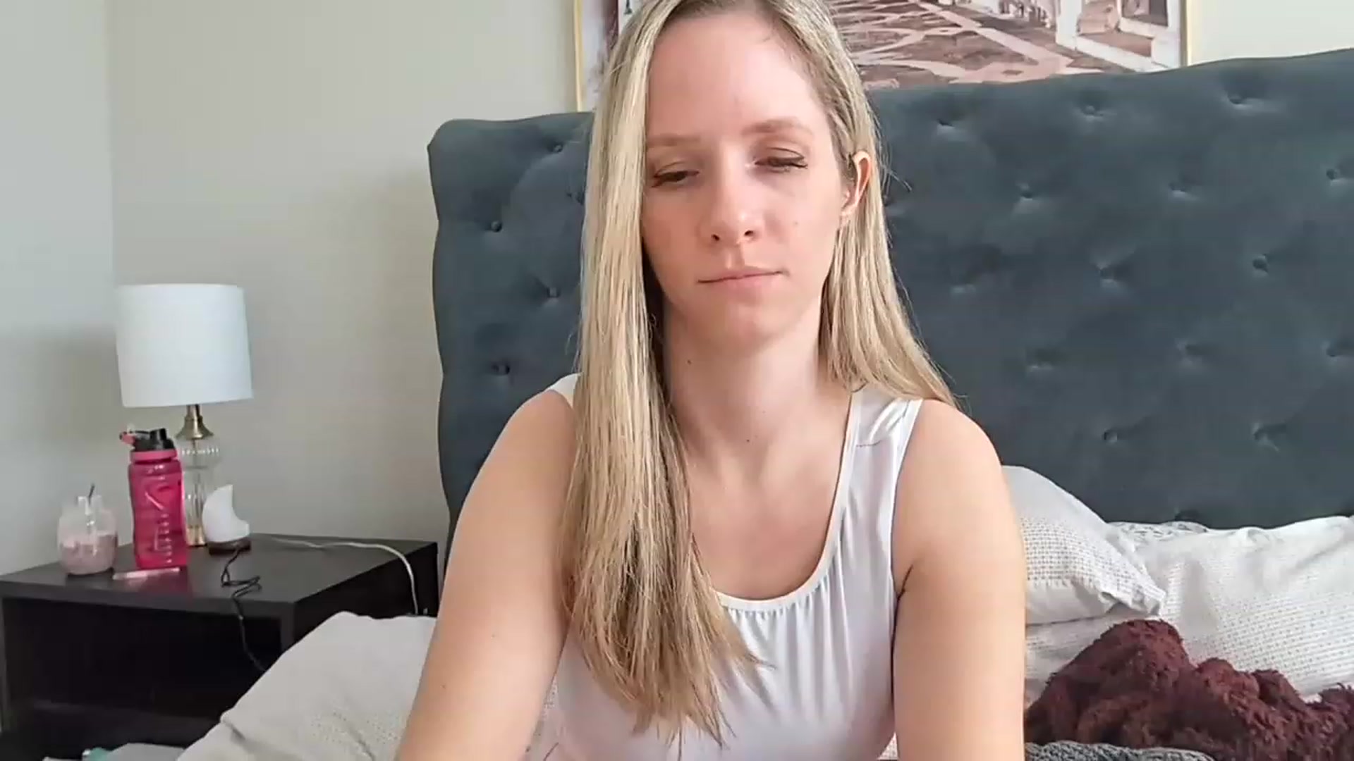 Gallery image thumbnail from Lucylux1's myfreecams stream on, 03/02/2023, 18:08 image 5 of 20
