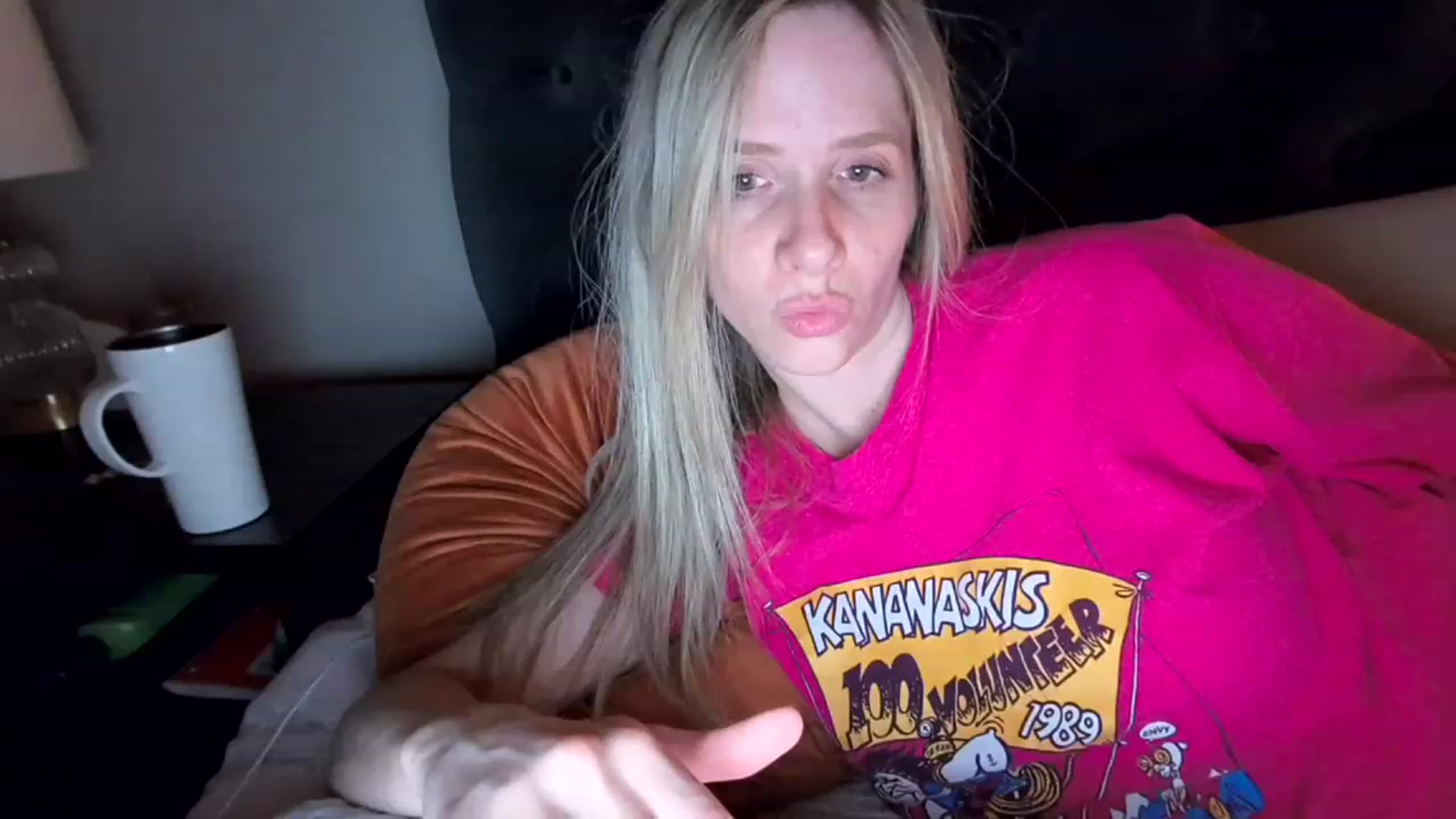 Gallery image thumbnail from Lucylux1's myfreecams stream on, 03/21/2023, 03:06 image 4 of 20