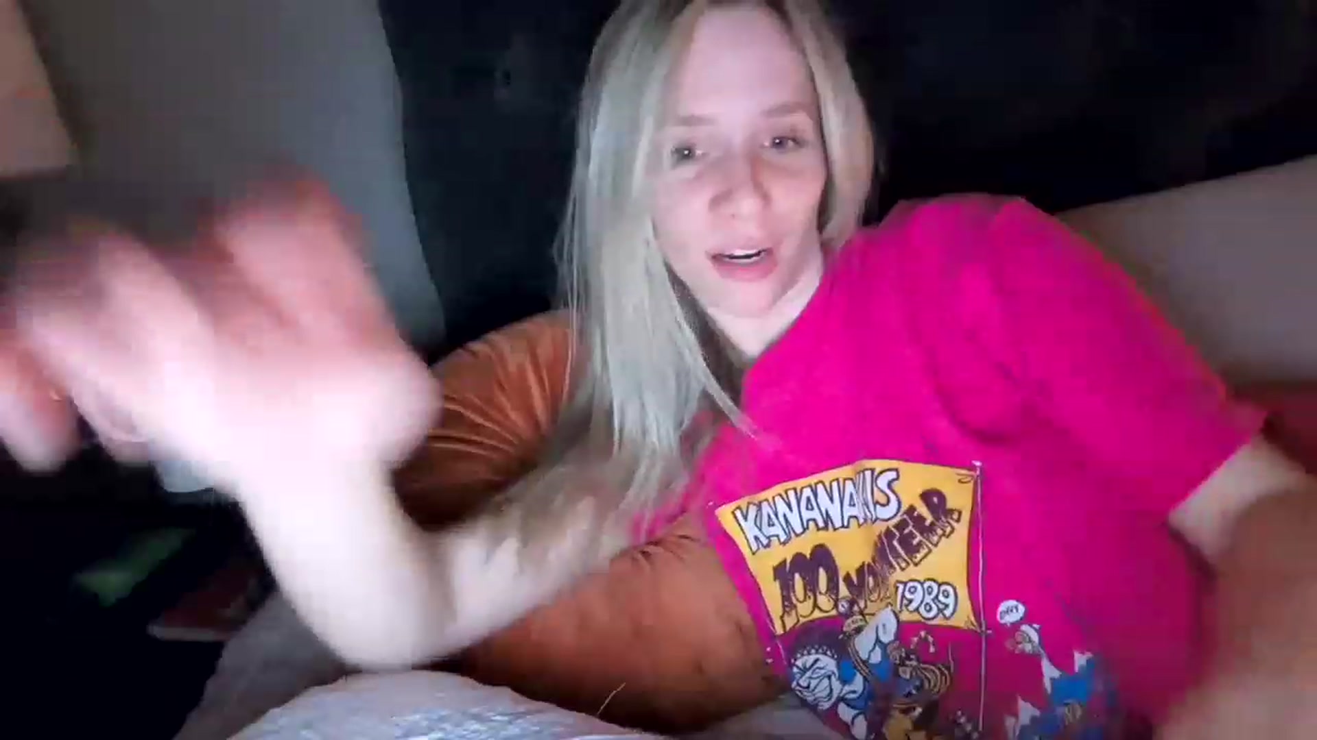 Gallery image thumbnail from Lucylux1's myfreecams stream on, 03/21/2023, 03:06 image 2 of 20