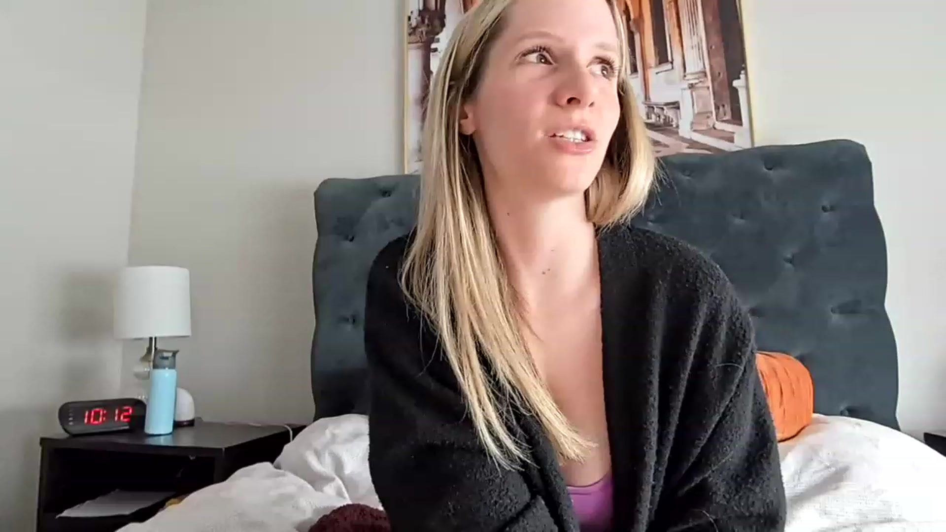 Gallery image thumbnail from Lucylux1's myfreecams stream on, 04/20/2023, 17:54 image 3 of 20
