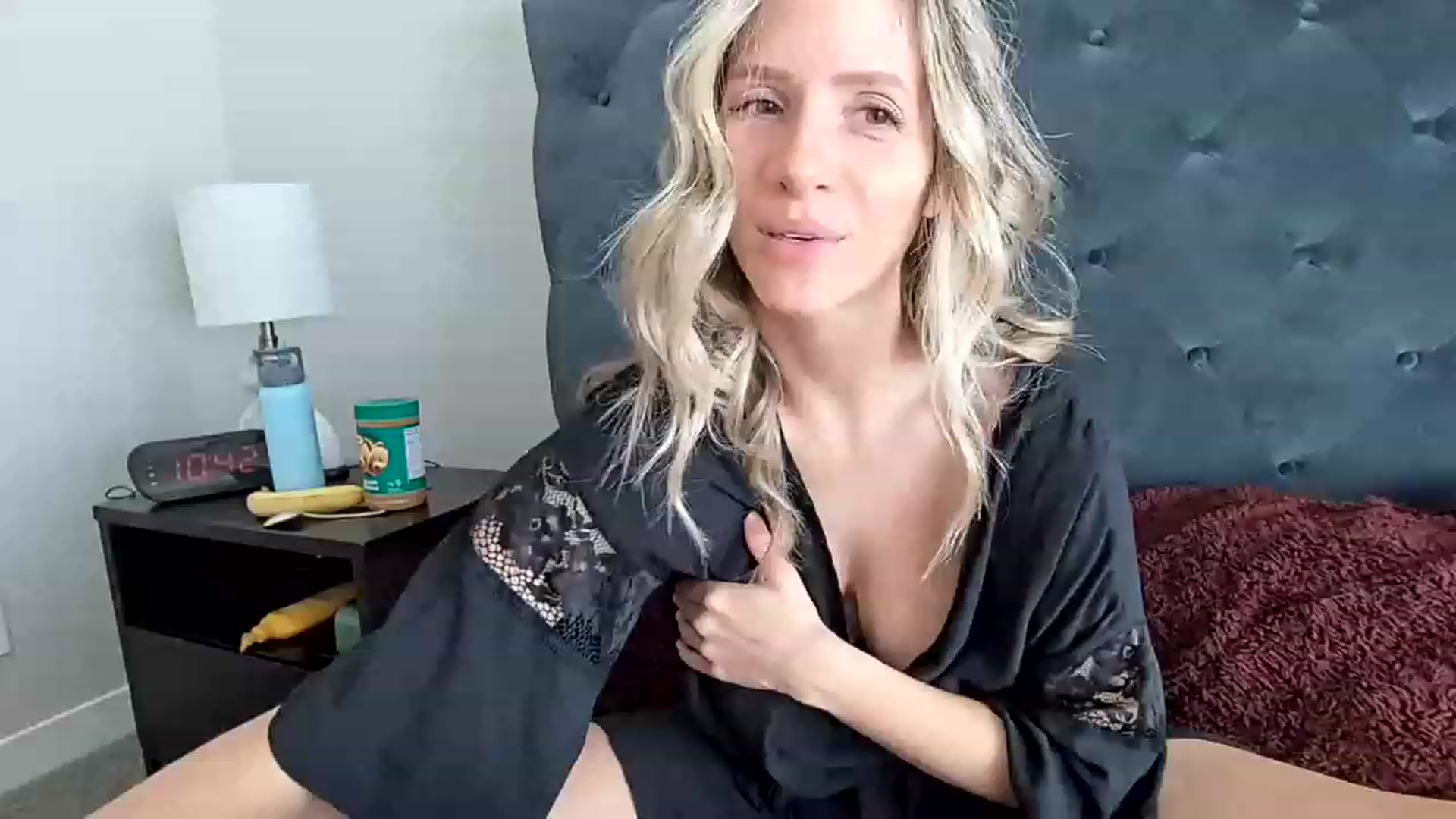 Gallery image thumbnail from Lucylux1's myfreecams stream on, 05/03/2023, 18:06 image 1 of 20