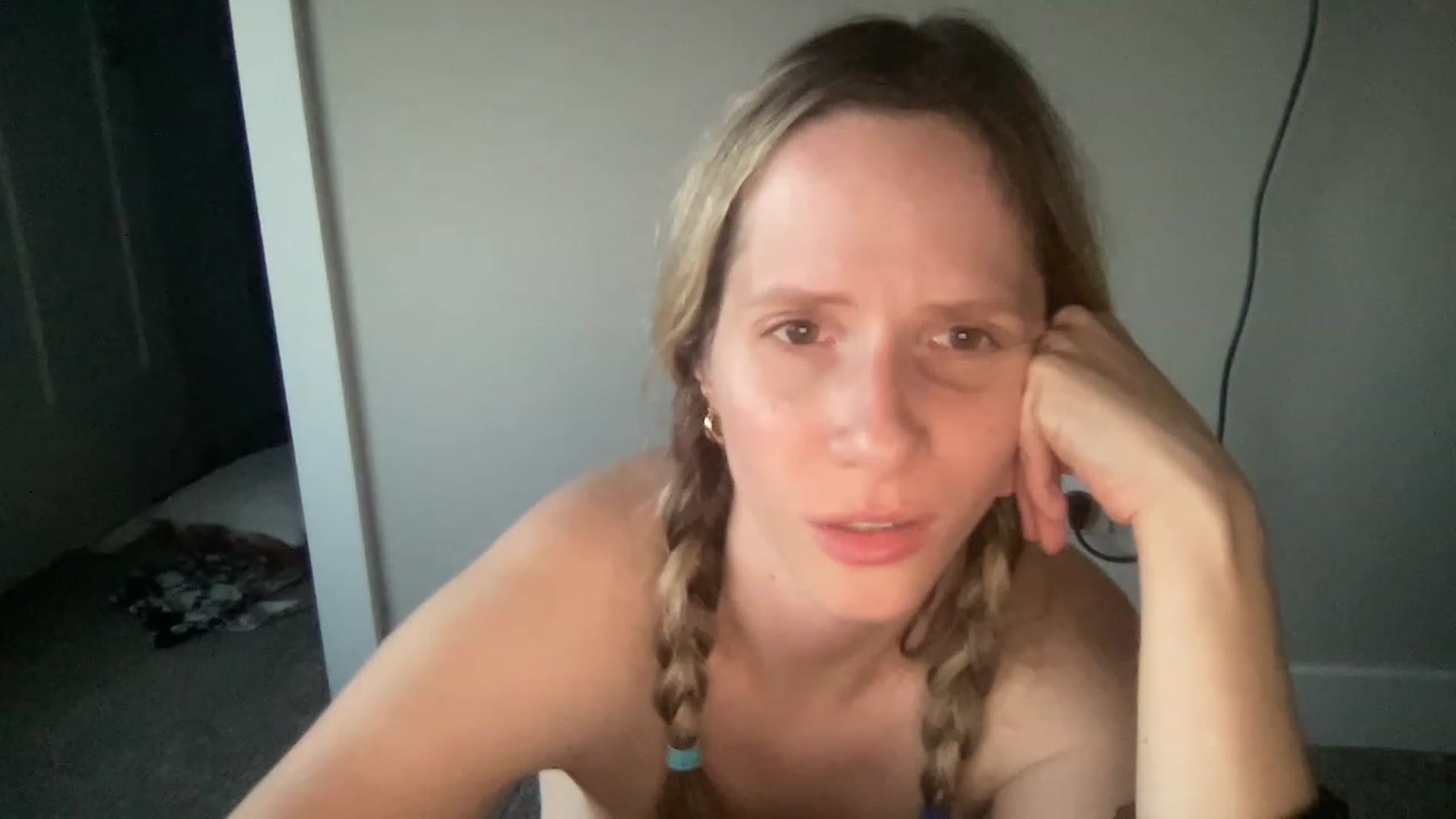 Gallery image thumbnail from Lucylux1's myfreecams stream on, 05/24/2023, 03:27 image 20 of 20