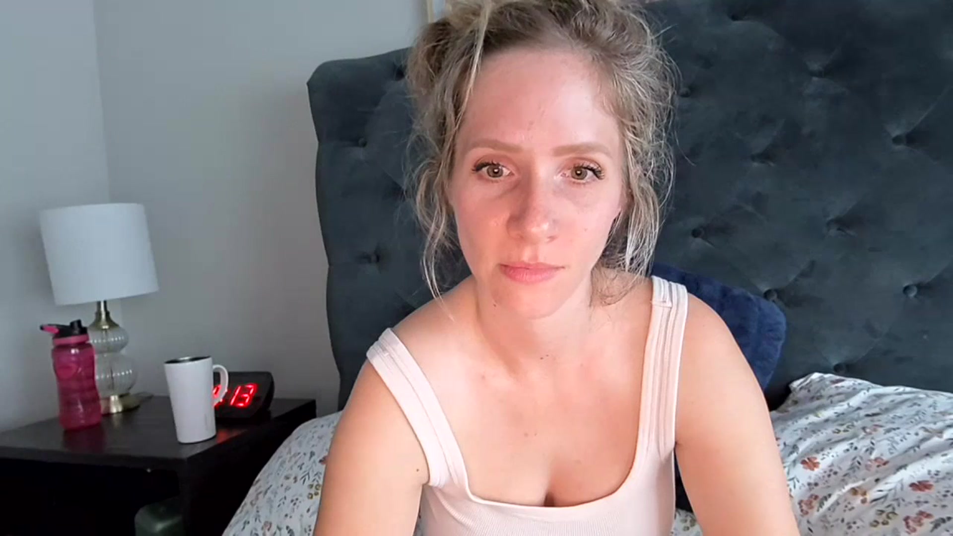 Gallery image thumbnail from Lucylux1's myfreecams stream on, 07/17/2023, 03:19 image 16 of 20