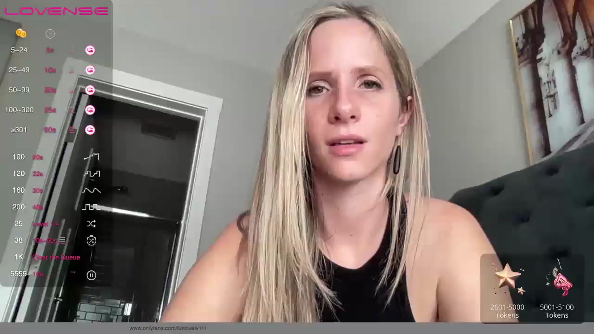 Gallery image thumbnail from Lucylux1's myfreecams stream on, 08/08/2023, 20:36 image 15 of 20