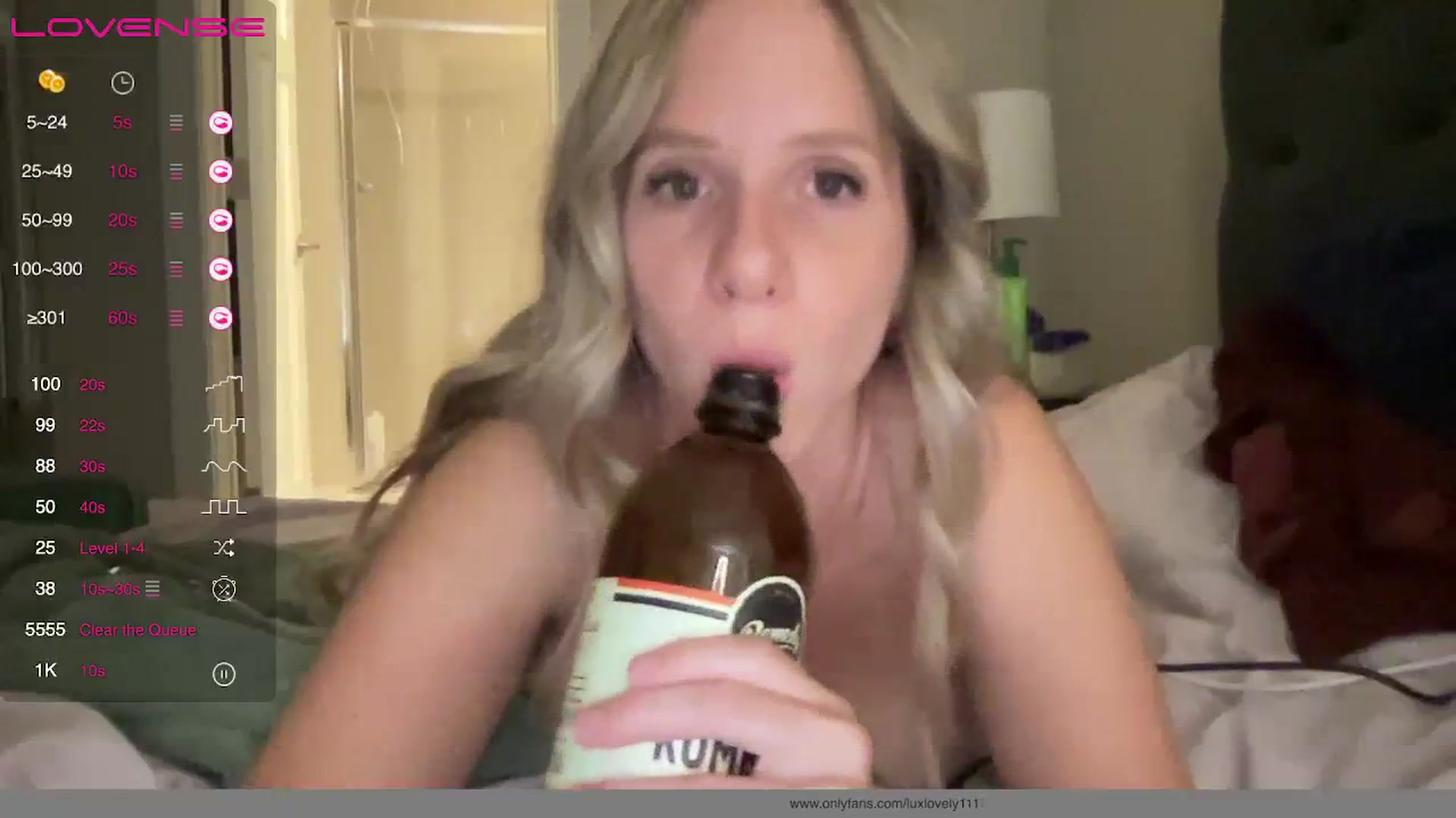 Gallery image thumbnail from Lucylux1's myfreecams stream on, 08/14/2023, 03:48 image 11 of 20