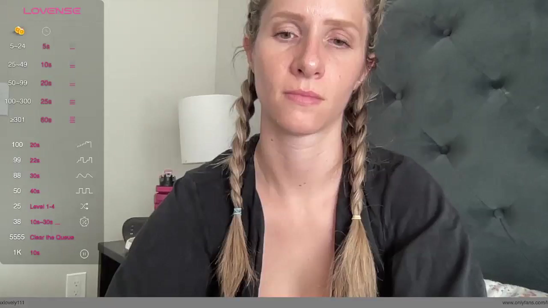Gallery image thumbnail from Lucylux1's myfreecams stream on, 08/17/2023, 19:02 image 1 of 20