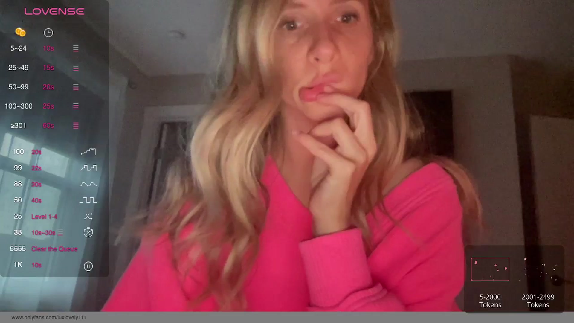 Gallery image thumbnail from Lucylux1's myfreecams stream on, 08/22/2023, 02:25 image 16 of 20
