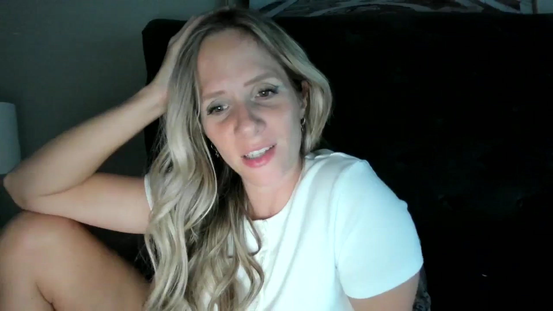 Gallery image thumbnail from Lucylux1's myfreecams stream on, 08/29/2023, 02:40 image 16 of 20