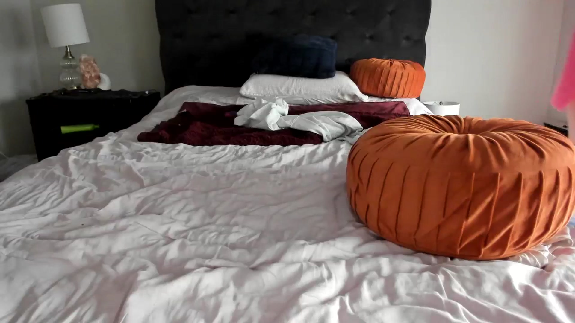 Gallery image thumbnail from Lucylux1's myfreecams stream on, 08/30/2023, 19:29 image 6 of 20