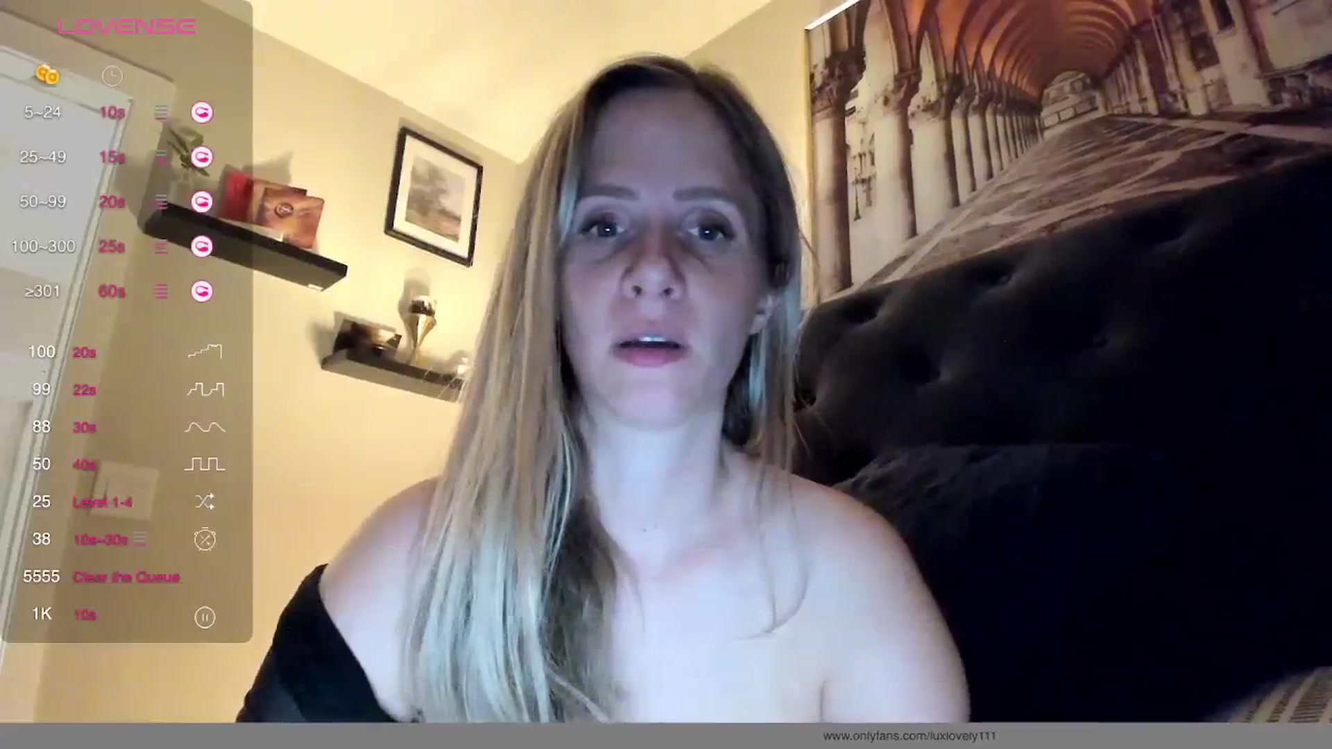 Gallery image thumbnail from Lucylux1's myfreecams stream on, 10/09/2023, 02:32 image 5 of 20
