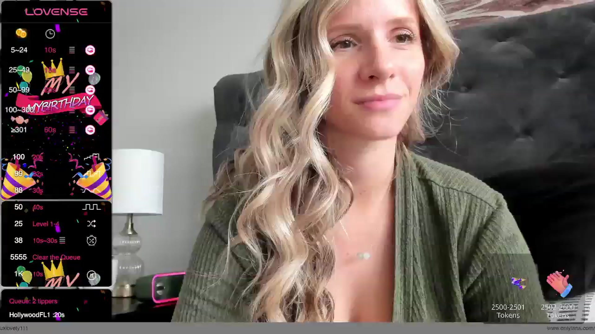 Gallery image thumbnail from Lucylux1's myfreecams stream on, 10/13/2023, 21:58 image 7 of 20