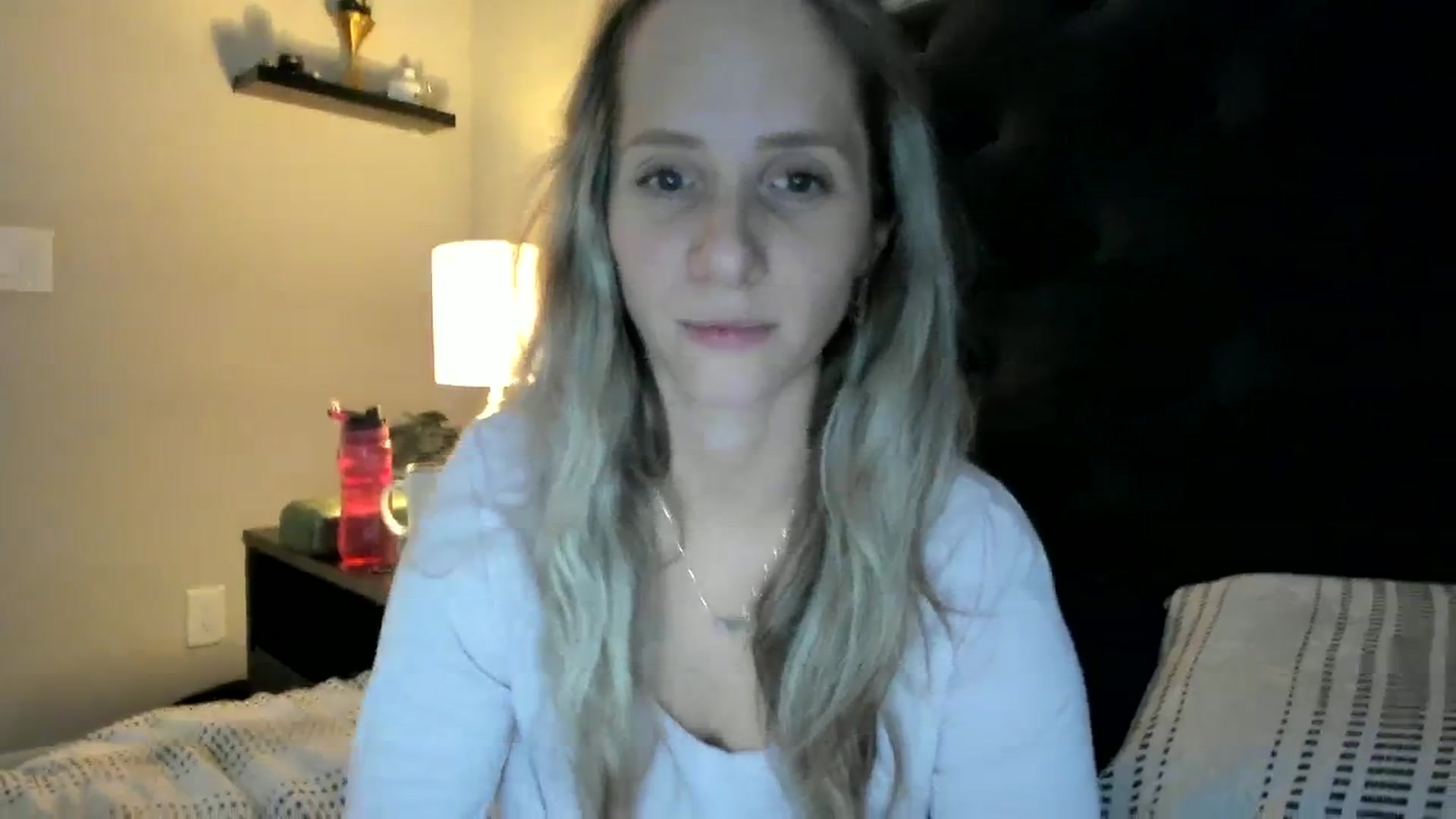 Gallery image thumbnail from Lucylux1's myfreecams stream on, 11/13/2023, 01:23 image 13 of 20