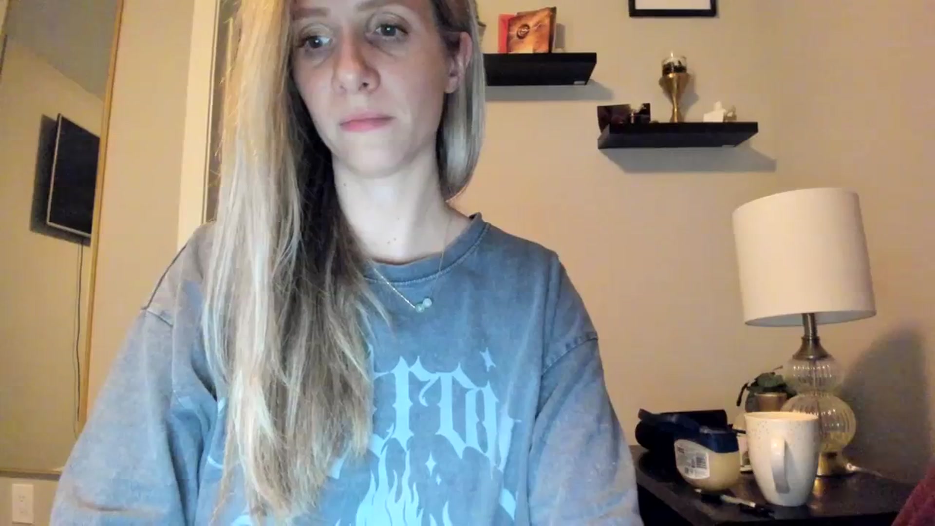 Gallery image thumbnail from Lucylux1's myfreecams stream on, 11/20/2023, 04:12 image 9 of 20