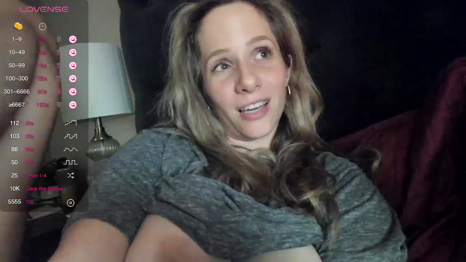 Gallery image thumbnail from Lucylux1's myfreecams stream on, 12/19/2023, 05:05 image 10 of 20