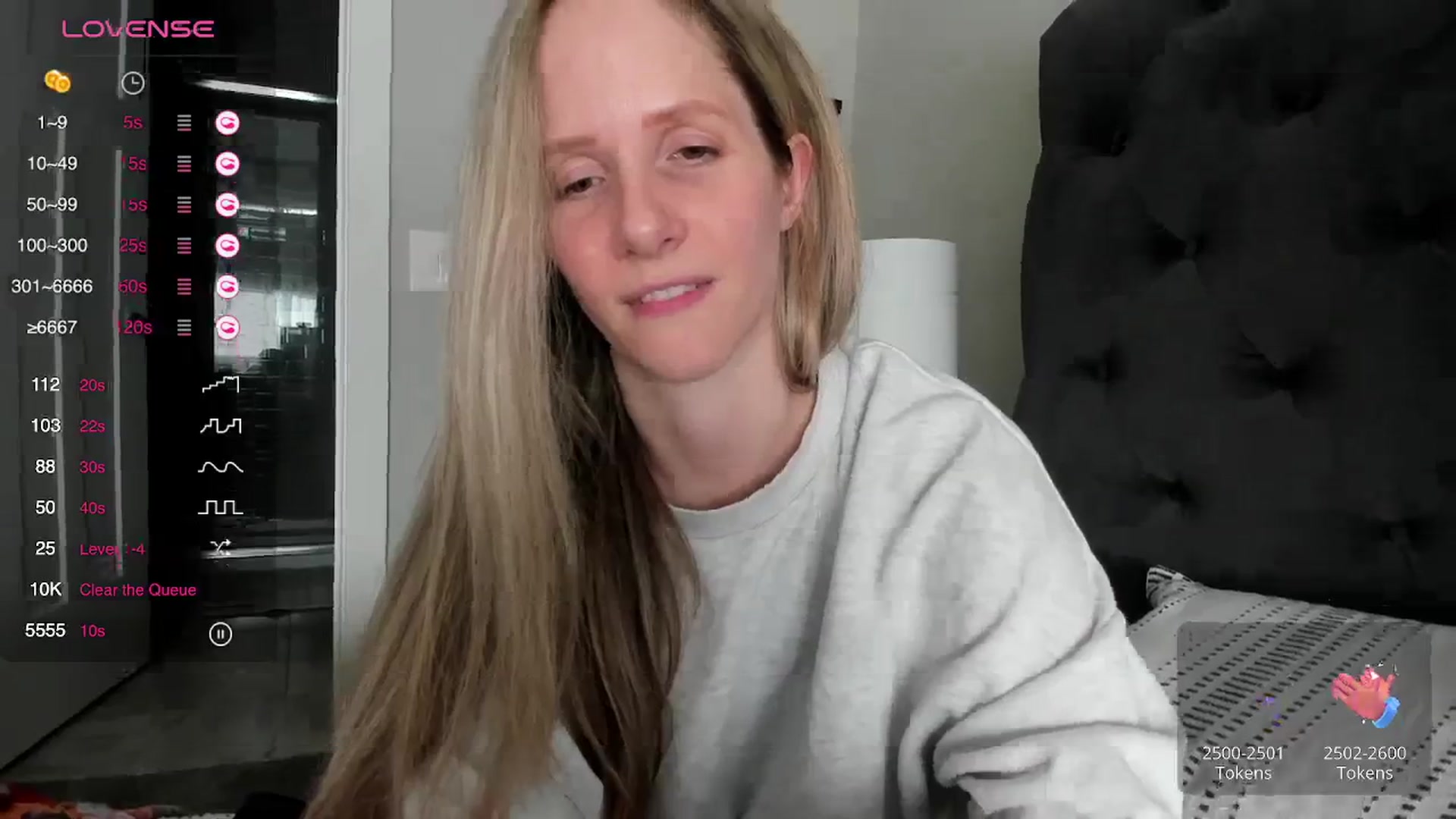 Gallery image thumbnail from Lucylux1's myfreecams stream on, 01/08/2024, 20:44 image 17 of 20