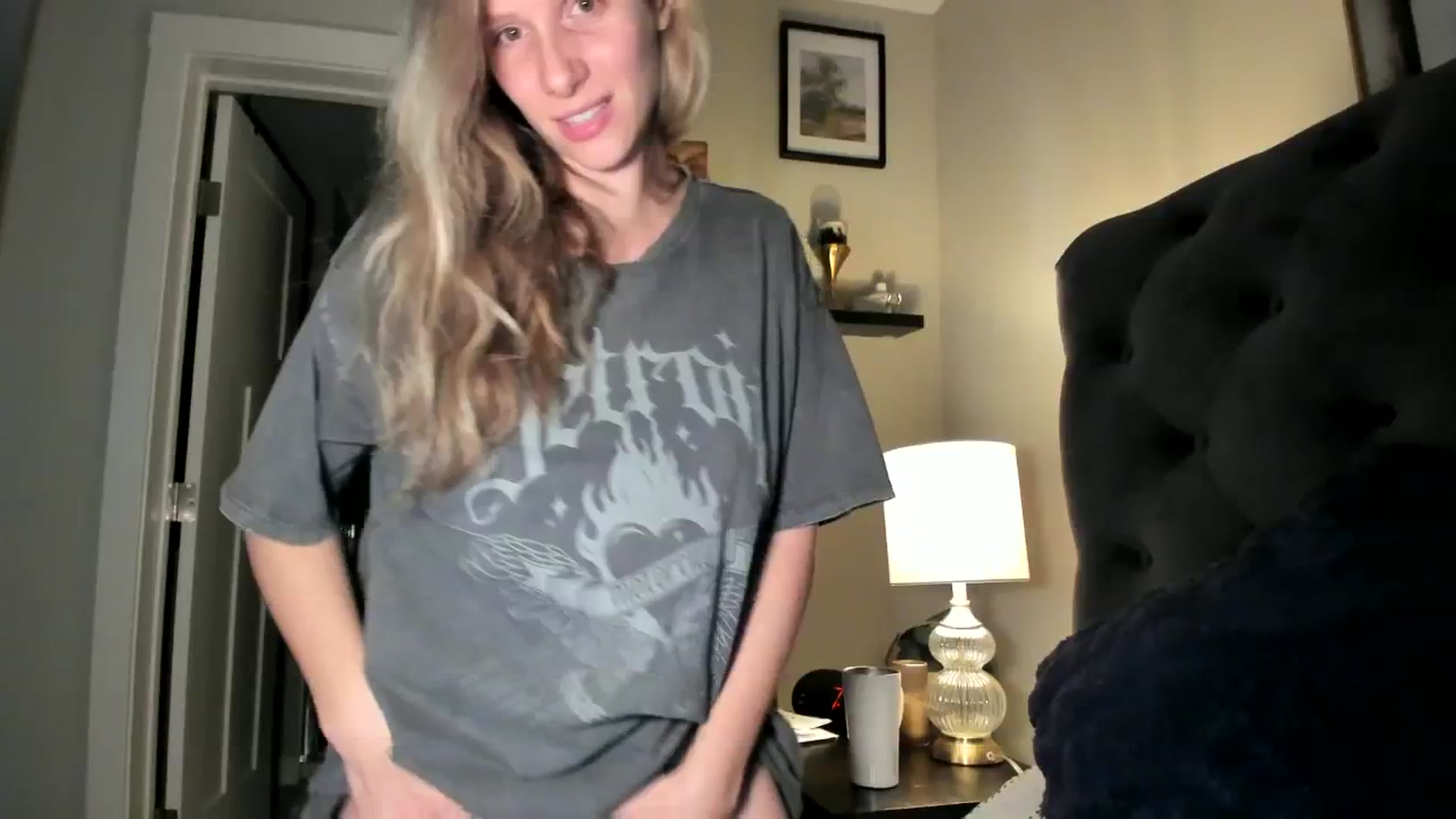 Gallery image thumbnail from Lucylux1's myfreecams stream on, 01/15/2024, 02:55 image 20 of 20