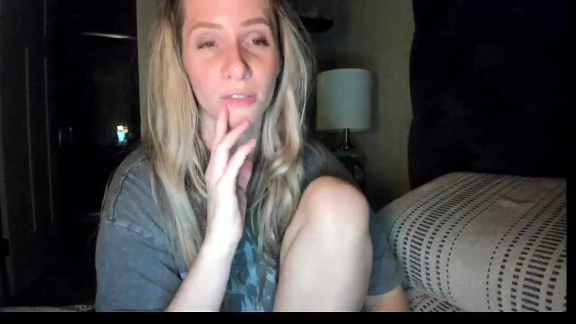 Gallery image thumbnail from Lucylux1's myfreecams stream on, 01/30/2024, 04:22 image 3 of 20