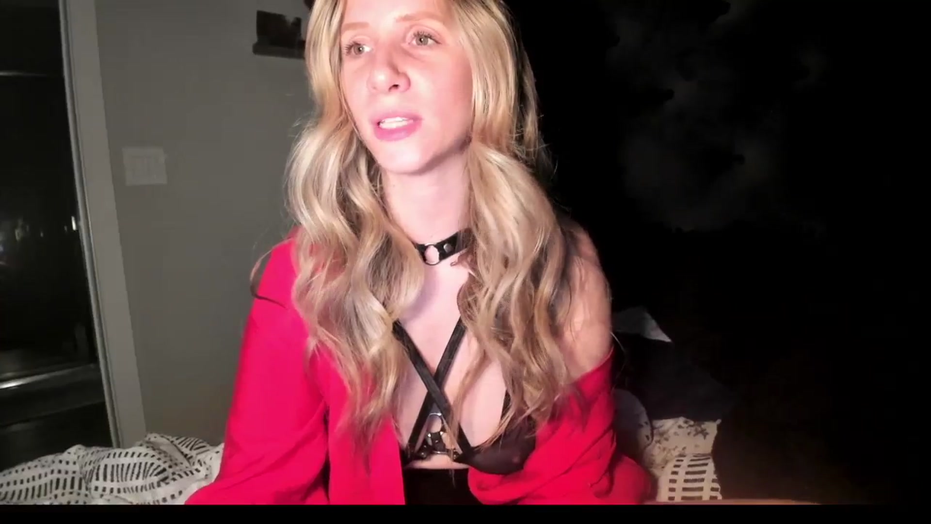 Gallery image thumbnail from Lucylux1's myfreecams stream on, 01/31/2024, 03:38 image 7 of 20