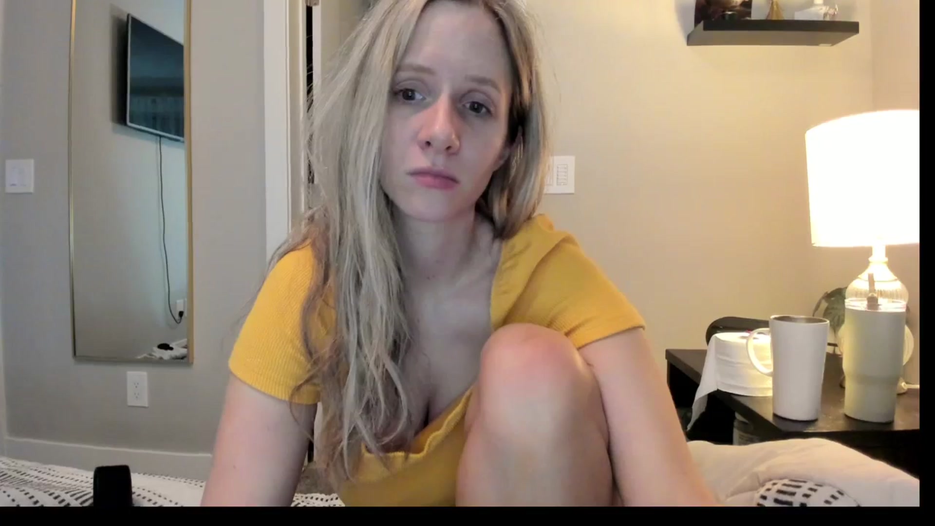 Gallery image thumbnail from Lucylux1's myfreecams stream on, 02/13/2024, 04:13 image 14 of 20