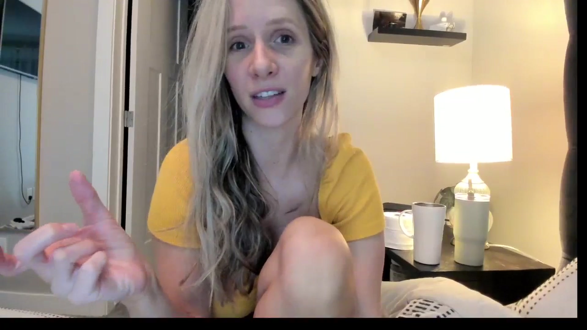 Gallery image thumbnail from Lucylux1's myfreecams stream on, 02/13/2024, 04:13 image 3 of 20