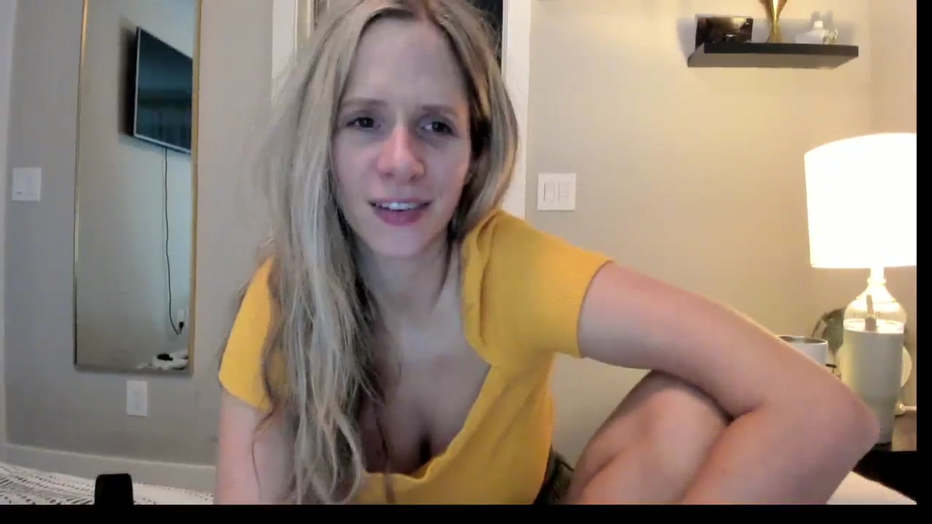 Gallery image thumbnail from Lucylux1's myfreecams stream on, 02/13/2024, 04:13 image 12 of 20