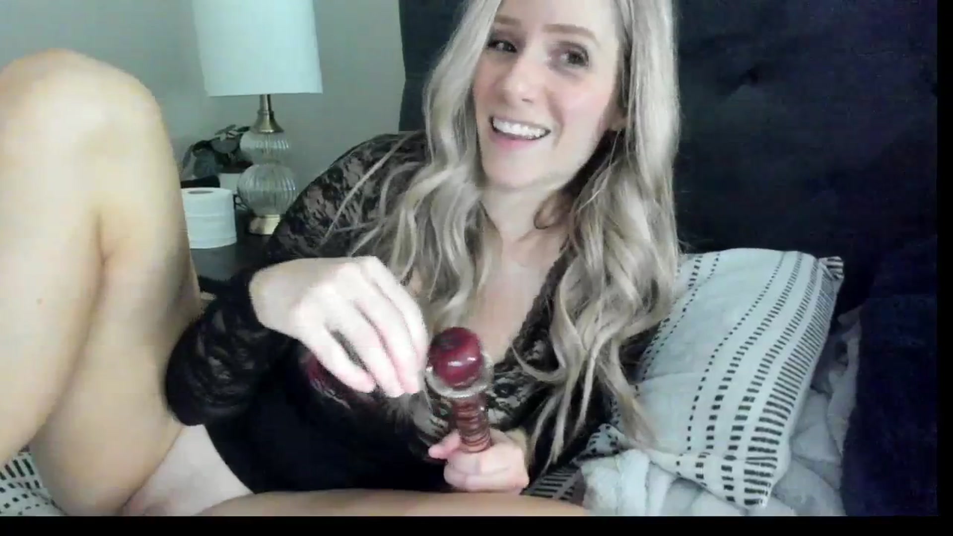 Gallery image thumbnail from Lucylux1's myfreecams stream on, 02/14/2024, 03:33 image 8 of 20
