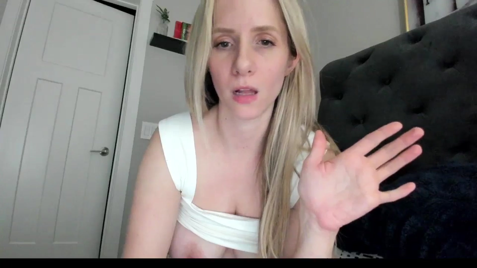 Gallery image thumbnail from Lucylux1's myfreecams stream on, 02/28/2024, 04:10 image 10 of 20