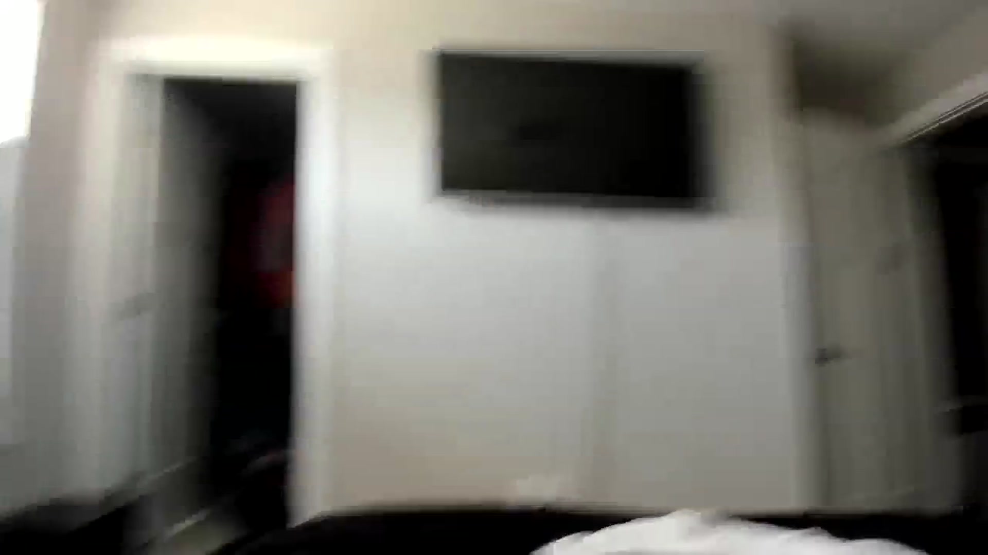 Gallery image thumbnail from Lucylux1's myfreecams stream on, 04/08/2024, 19:19 image 4 of 20