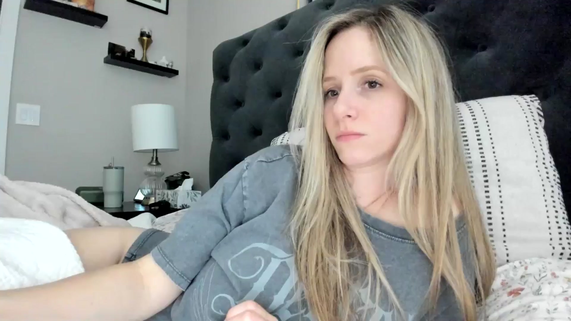 Gallery image thumbnail from Lucylux1's myfreecams stream on, 04/15/2024, 02:49 image 20 of 20