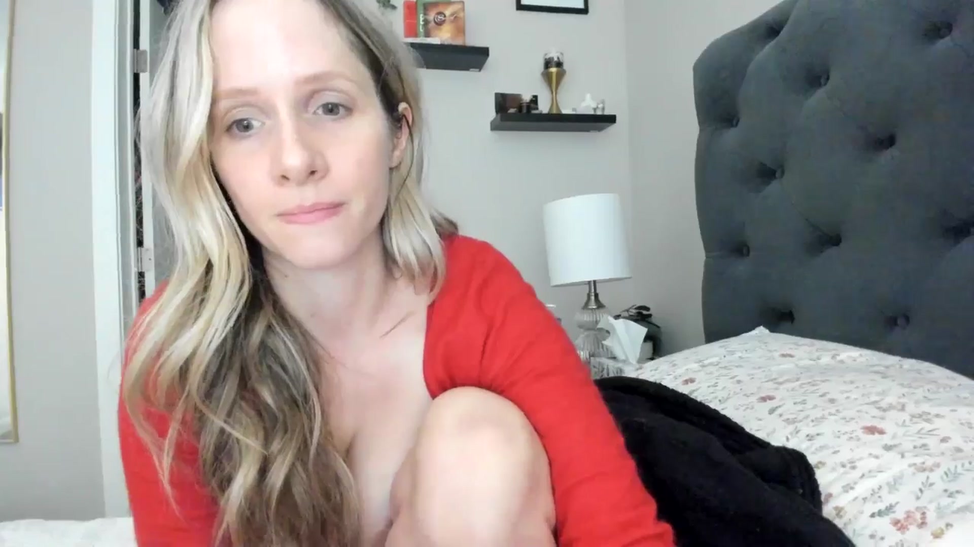 Gallery image thumbnail from Lucylux1's myfreecams stream on, 04/22/2024, 03:18 image 10 of 20