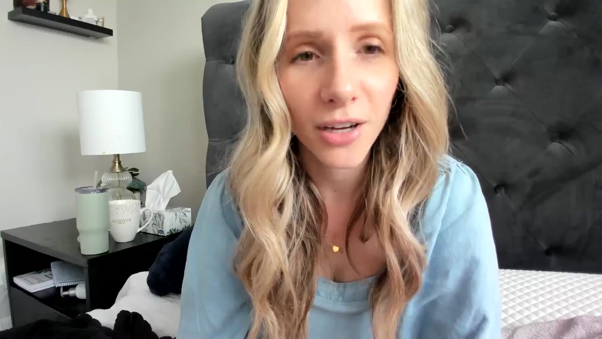 Gallery image thumbnail from Lucylux1's myfreecams stream on, 04/25/2024, 17:30 image 19 of 20