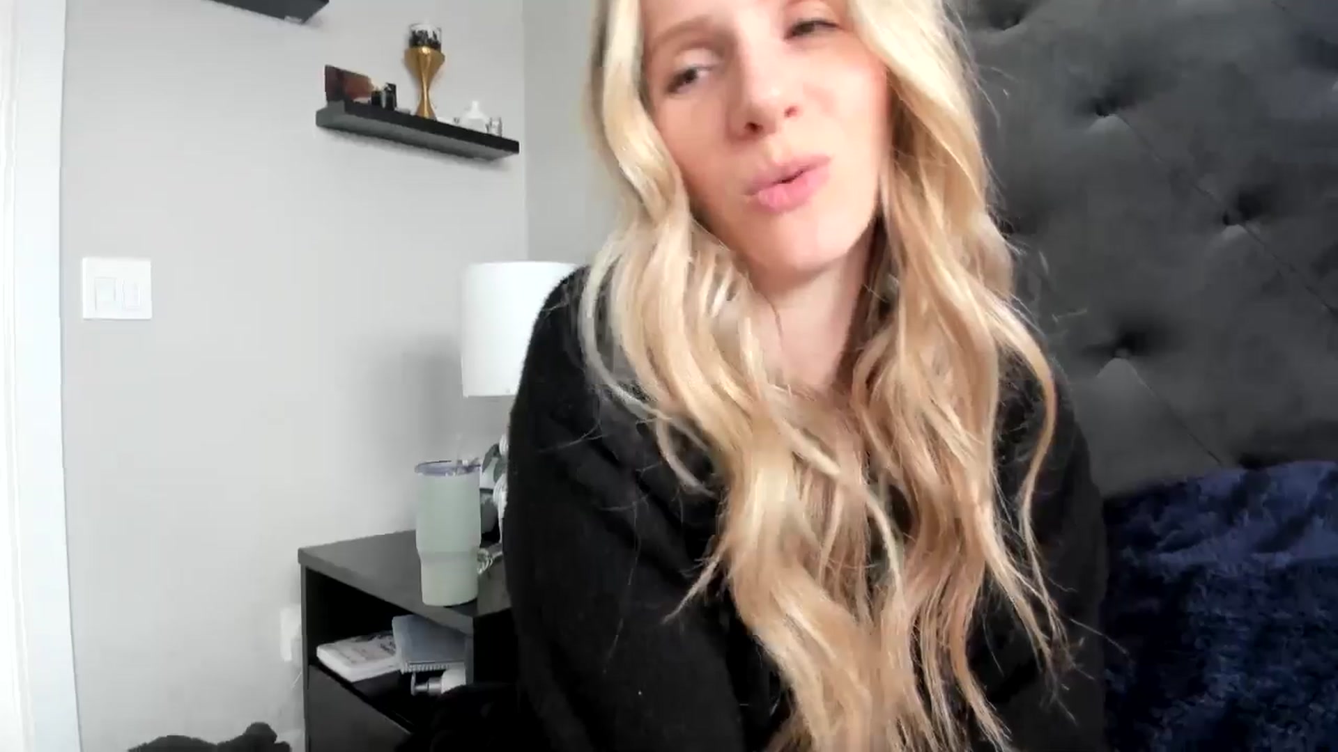 Gallery image thumbnail from Lucylux1's myfreecams stream on, 04/25/2024, 18:30 image 5 of 20