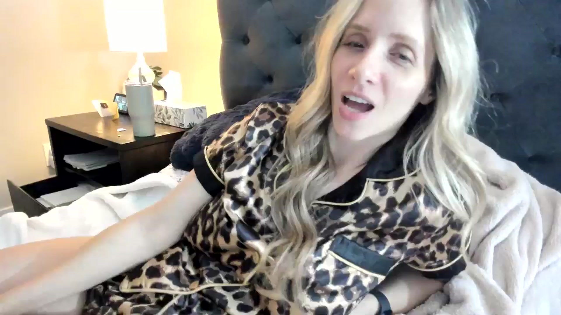 Gallery image thumbnail from Lucylux1's myfreecams stream on, 05/14/2024, 03:54 image 1 of 20