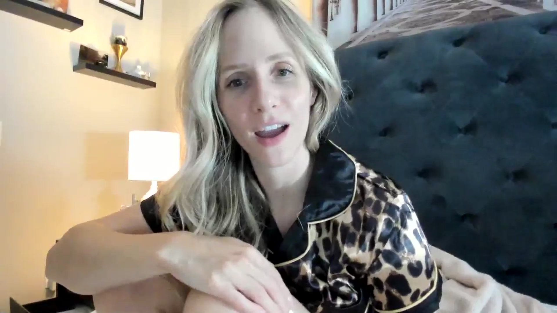 Gallery image thumbnail from Lucylux1's myfreecams stream on, 05/14/2024, 03:54 image 16 of 20