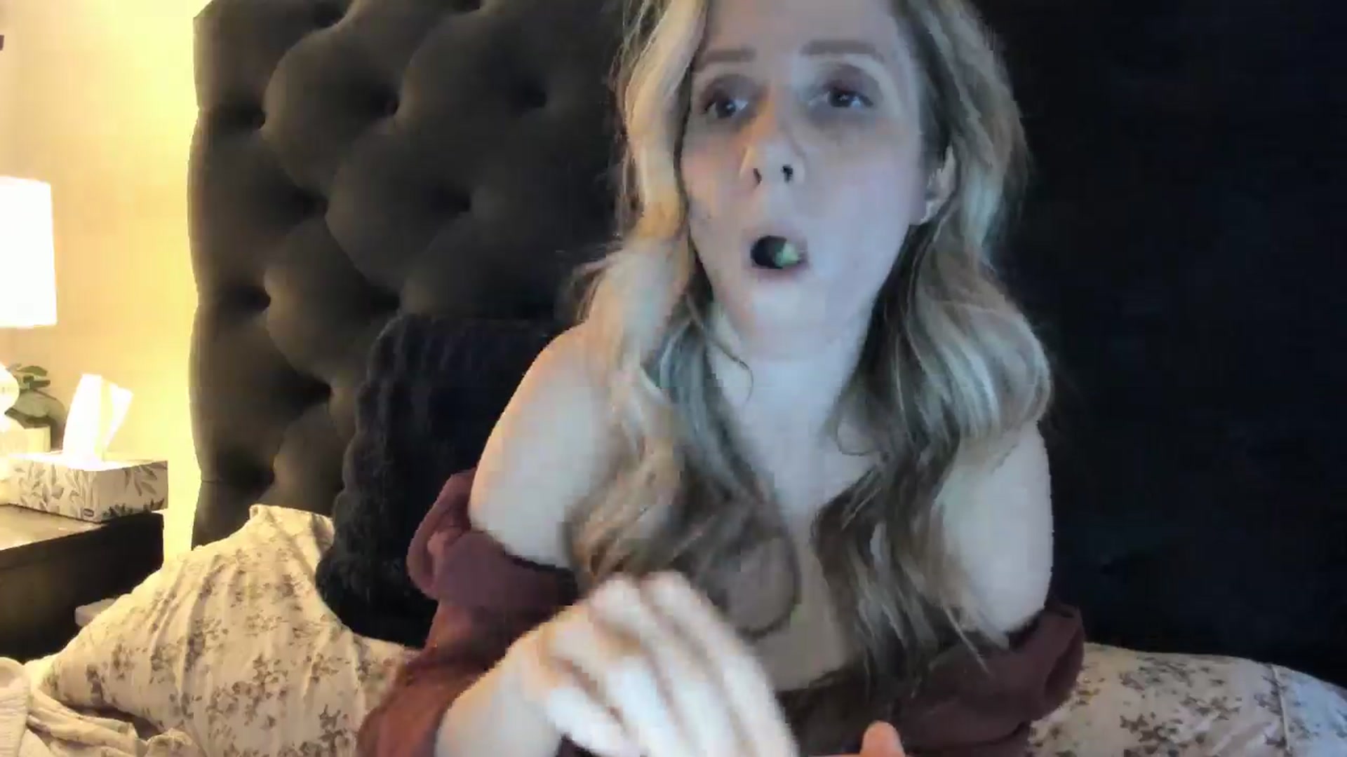 Gallery image thumbnail from Lucylux1's myfreecams stream on, 05/21/2024, 02:34 image 20 of 20