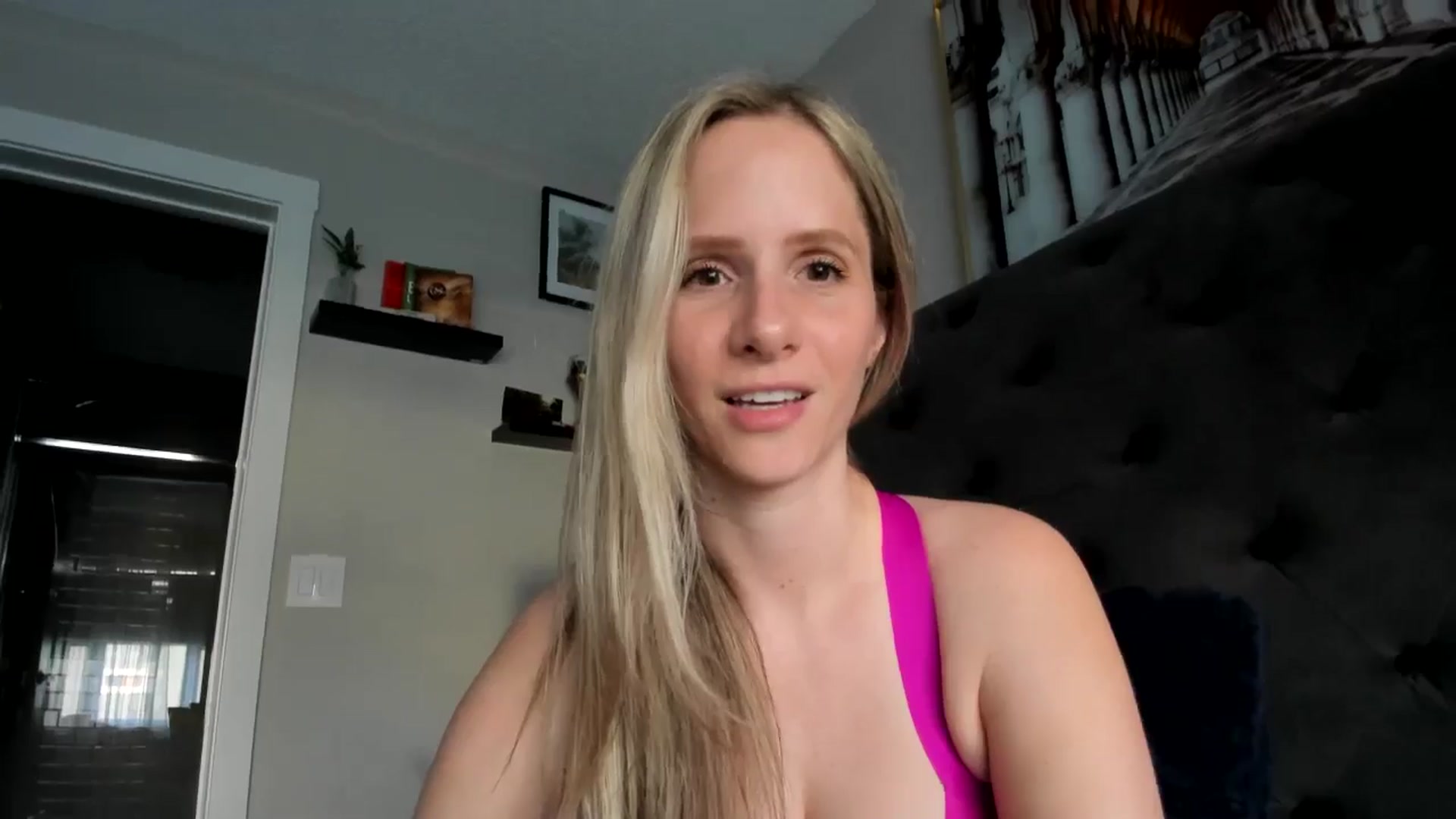 Gallery image thumbnail from Lucylux1's myfreecams stream on, 05/27/2024, 02:34 image 18 of 20