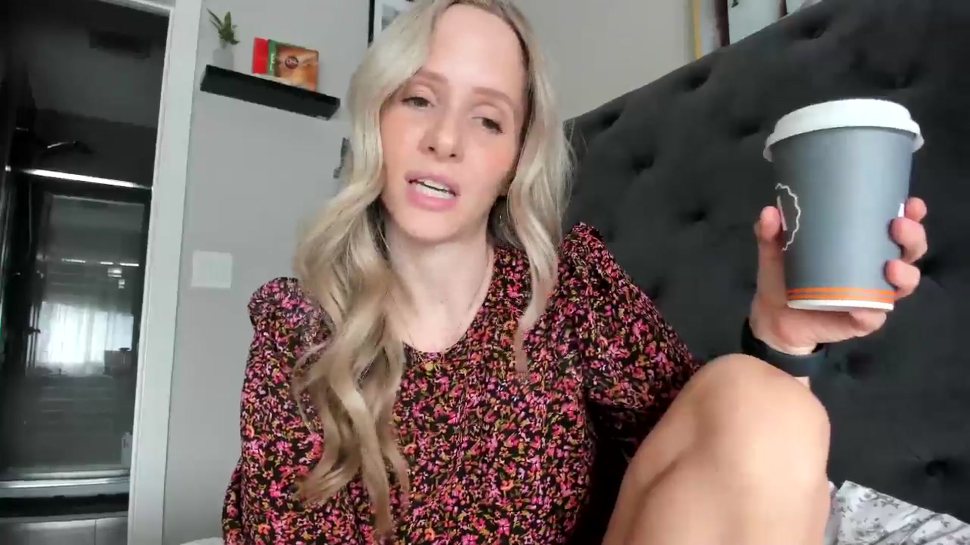 Gallery image thumbnail from Lucylux1's myfreecams stream on, 05/27/2024, 17:25 image 7 of 20