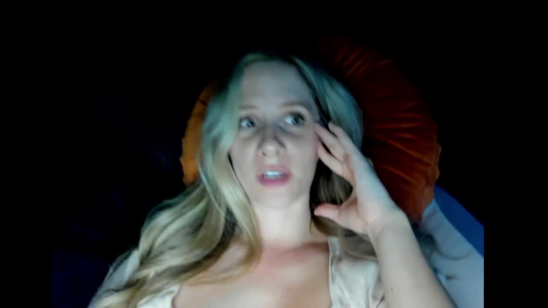 Gallery image thumbnail from Lucylux1's myfreecams stream on, 05/28/2024, 03:54 image 6 of 20