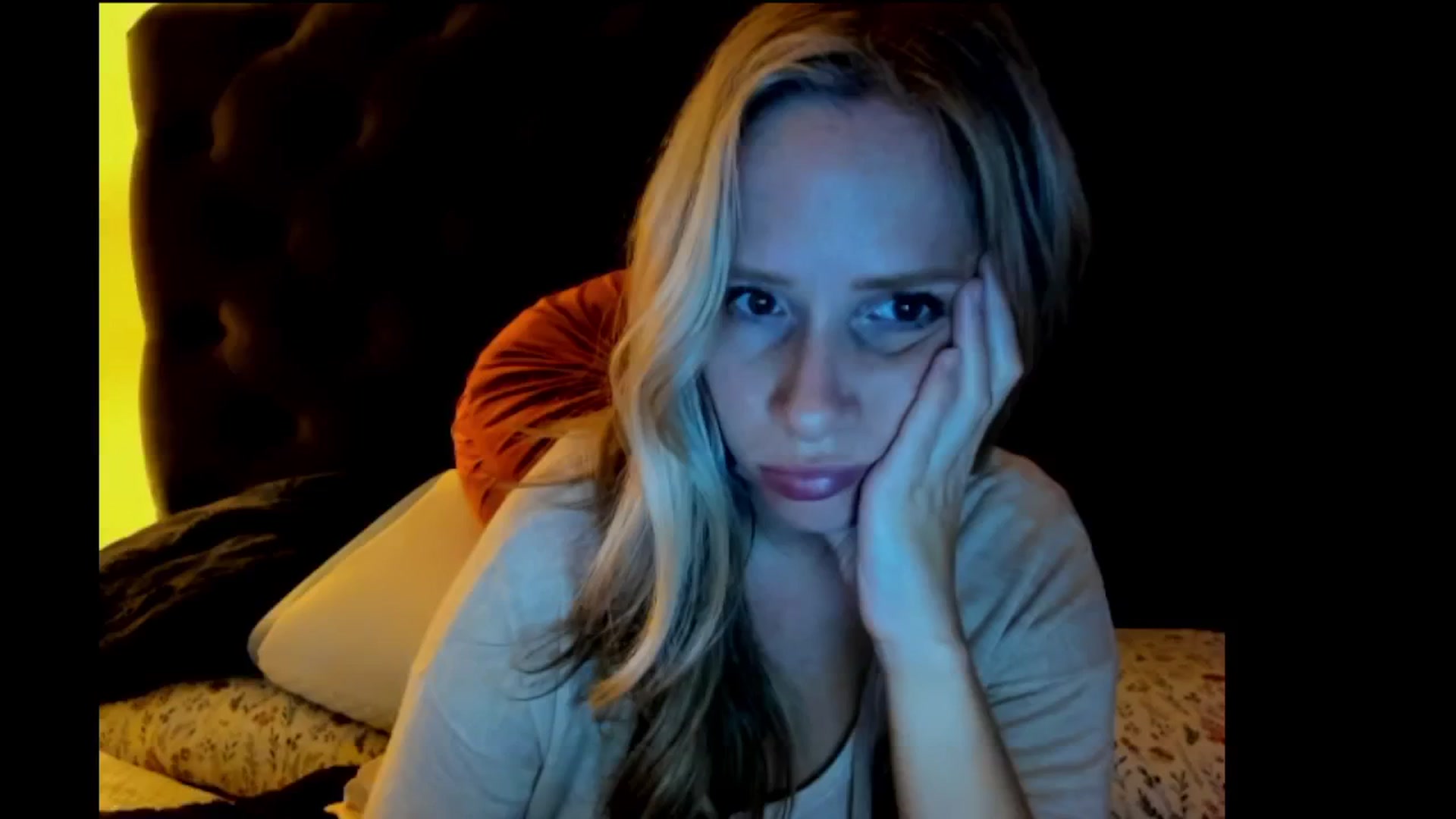 Gallery image thumbnail from Lucylux1's myfreecams stream on, 05/28/2024, 04:15 image 6 of 20