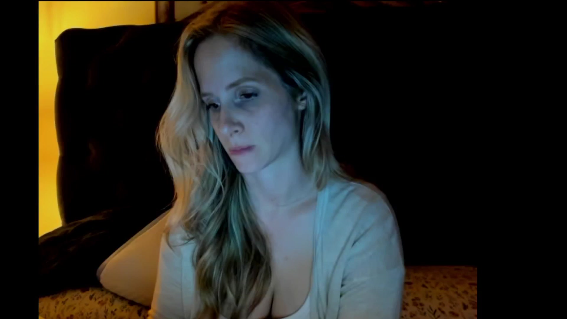 Gallery image thumbnail from Lucylux1's myfreecams stream on, 05/28/2024, 04:15 image 11 of 20